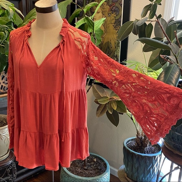 Altar’d State Burnt Orange Lace Contrast Peasant - Picture 2 of 12